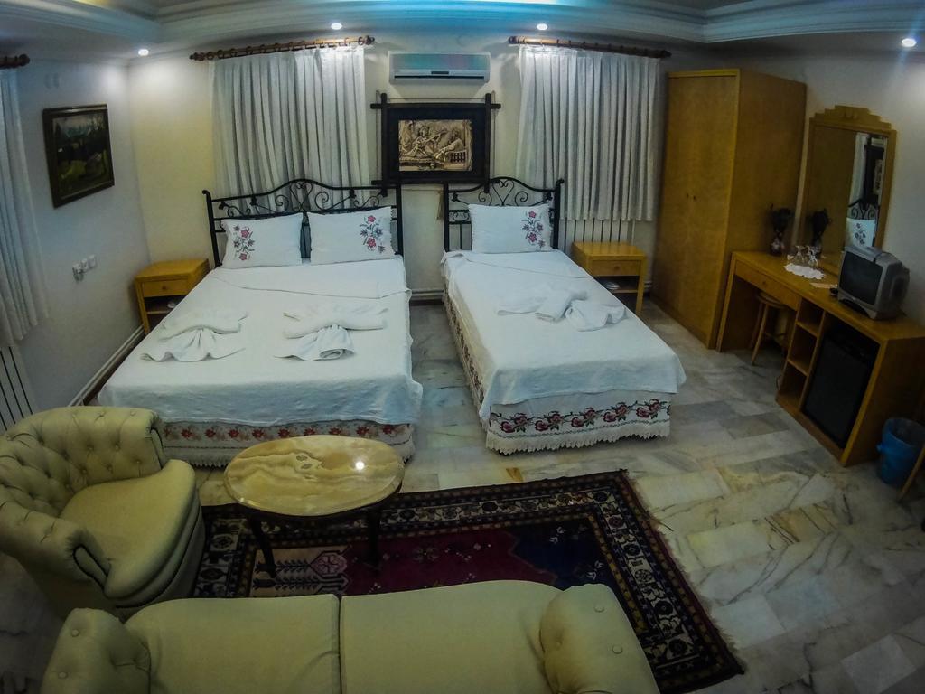 Antik Motel Alaçatı Exteriör bild
