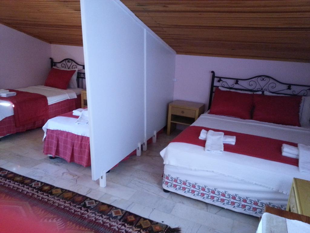 Antik Motel Alaçatı Exteriör bild
