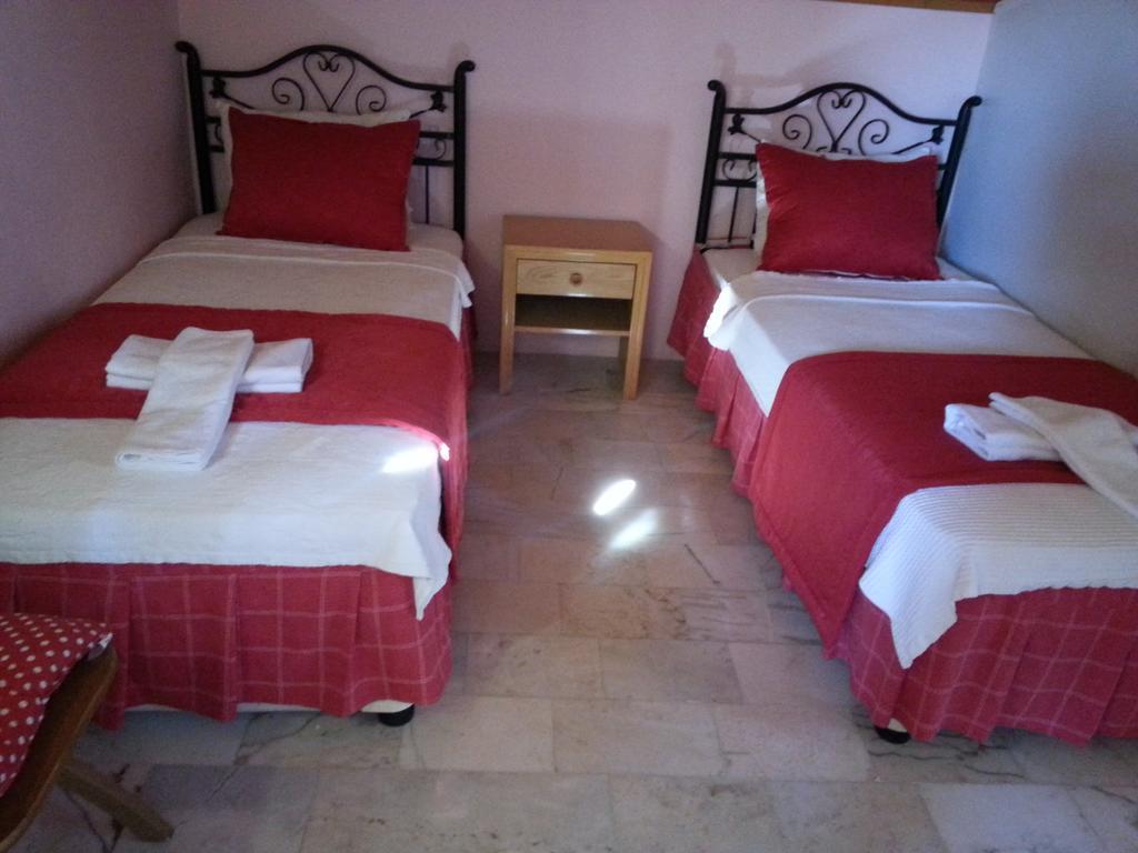 Antik Motel Alaçatı Exteriör bild